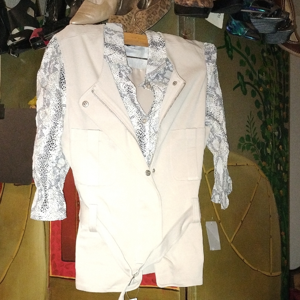 Alberto Makali Tan Utility Vest with Snake Print Accents Underneath NWT